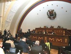 Morales inicia el diálogo con gobernadores de oposición