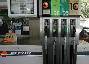 Llenar el depósito es más barato todavía: los precios de la gasolina vuelven a bajar hasta un 1,4% en agosto