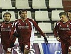 Llamazares se delara 'en rebeldía' por la suspensión de Garzón