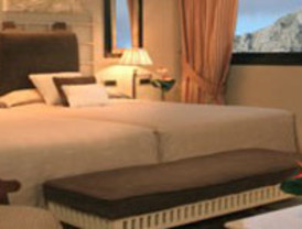 Garzón desmantela la nueva Mesa Nacional de Batasuna y encarcela a Otegi