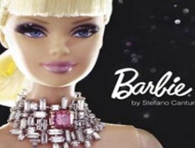 Venden la Barbie más cara del mundo en subasta
