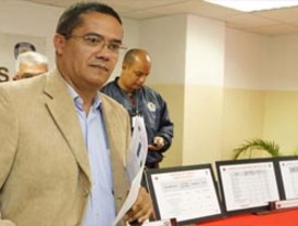Carbonero exige a Griñán que resuelva los impagos a los prejubilados por ERE ante la 'incapacidad absoluta' de Empleo
