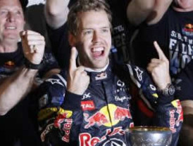 Vettel, el piloto más joven en lograr el bicampeonato en F1