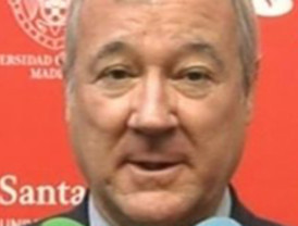 La Encuesta: El 66 por ciento de los lectores desaprueba que Valcárcel se ausente en los actos centrales del día de la Constitución