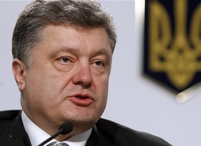 Otra cita electoral del 25-M en una Ucrania en guerra y con Poroshenko como favorito 