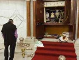 Derrumbes y atrasos en obras