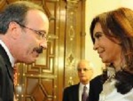 Industria recula en las devoluciones en los recibos de la luz