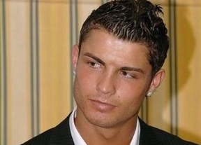 Cristiano Ronaldo estrena su nueva mansión con una fiesta