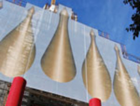 La nube del volcán islandés vuelve a cerrar El Prat y otros quince aeropuertos