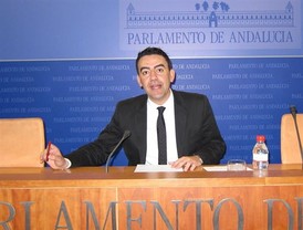 Lluvias generan falla de borde en carretera Panamericana