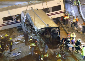 Dos ciudadrealeños que viajaban en el tren están heridos y otros dos continúan desaparecidos