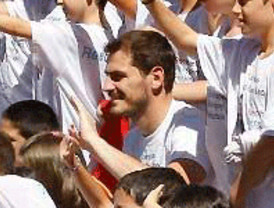 España aclara por ley que los indocumentados tienen derecho a empadronarse