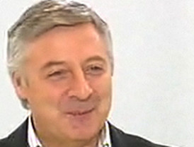 'Rajoy, valiente para decir 'no' a lo que conviene a España y cobarde para darle el 'sí' a Camps'