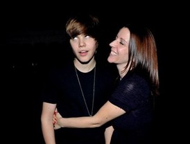 Congreso hondureño no restituirá a Zelaya