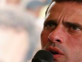 John Mayer y Jennifer Aniston en un tórrido romance