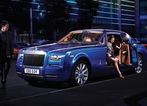 Rolls-Royce vende más de 4.000 vehículos en 2014, un 12% más, y logra récord histórico