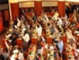 Bolivia devuelve al Congreso ley sobre sexo desde los 12 años