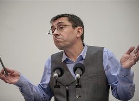 Monedero ganó 420.000 euros en 2013 por sus actividades fuera de Podemos