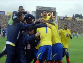 Arce llama a 22 jugadores para los partidos ante Ecuador y Chile