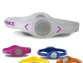 Sanz y Kutz comperecerán en el Parlamento para defender su postura ante la ley del aborto