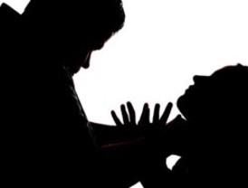 El ex presidente del Tribunal Constitucional y otras 14 personalidades analizan el futuro de España