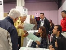 Rajoy exige al Gobierno que aborde la reforma laboral aunque no haya acuerdo en el diálogo social