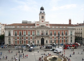 El movimiento 15-M volverá a la plaza a protestar por los desalojos de la madrugada