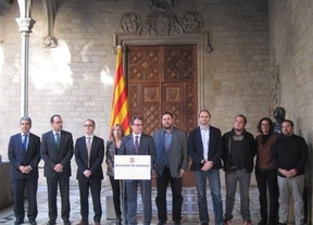 Cataluña contra España: Artur Mas y sus socios independentistas pactan la pregunta de la consulta soberanista, que será doble