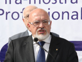 El “show” de los investigados