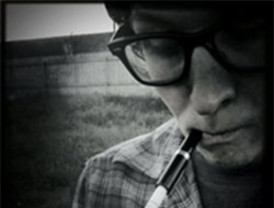 Micah P. Hinson presenta el seu llibre autobiogràfic i es prepara per omplir el Palau de la Música