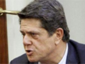 El PSOE acusa a Rajoy de hacer de 'vocero' de ETA pero 'callar vergonzantemente' ante el 'escándalo' del caso Fabra