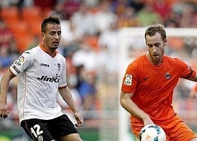 El Valencia domina a una Real Sociedad con más pegada y que se lleva los puntos de Mestalla (1-2) 