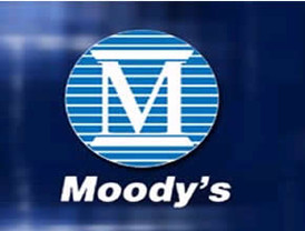 ZP advierte a Berlusconi que la vía penal contra la inmigración ilegal no es la solución