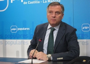 PP-CLM: Cospedal "no se está ocultando" del caso Bárcenas y declarará con "tranquilidad"