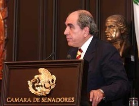 Pifias al Presidente Zapatero en el Día Nacional de España