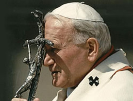 El Vaticano anuncia que Juan Pablo II será beatificado el 1 de mayo