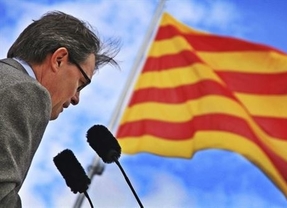 Mas prepara su reunión con Rajoy en un 'cónclave' con los partidos pro-consulta
