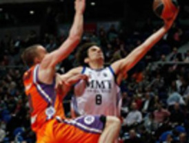 Acompañantes internacionales llegan al país