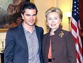 Precio del crudo cae a su nivel más bajo desde 2005