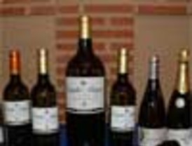 Rajoy propone 'una competencia por administración' y Feijóo reivindica diputaciones 'bien gobernadas'