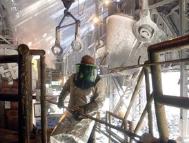 Zapatero, que se negó a hablar de crisis, se quedó solo en el Parlamento