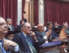 Desmienten en la Embajada un “ninguneo” a Rojo