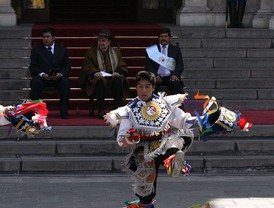 El teléfono 016 atiende más de 32.000 llamadas en nuestra comunidad