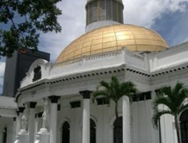 AN sanciona Ley de Instituciones del Sector Bancario