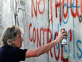 La red social Facebook deja su salida a bolsa para después de 2012