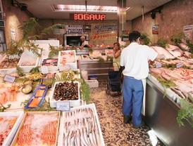 Mladic, expulsado de la sala del Tribunal Penal Internacional tras provocar a las madres de las víctimas