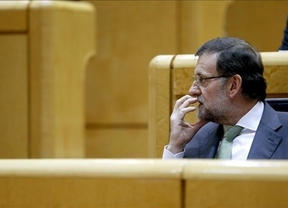 Aznar pidió bajar impuestos, Rajoy 'esquivó' sus palabras y Monago rompió filas modificando el IRPF
