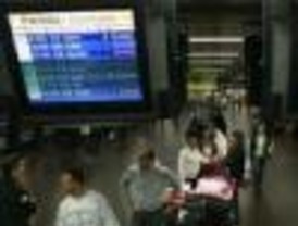 El gobierno y los gremios se reúnen por Aerolíneas