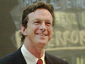 Alejandro Sanz desafía a Chávez