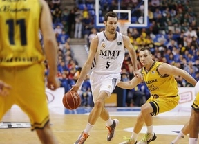 Copa: el Madrid apabulla a Gran Canaria (83-60) y se cita en semifinales con el CAI, que sorprendió a los locales de Unicaja (74-79)